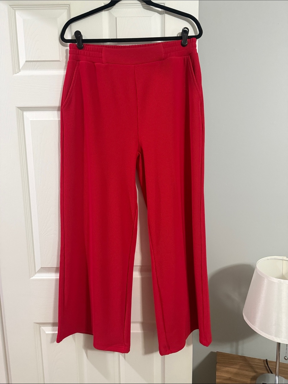 Zenana Outfitters Red Lounge Sweatshirt & Wide-Leg Pants Set Never Worn - Picture 3 of 4